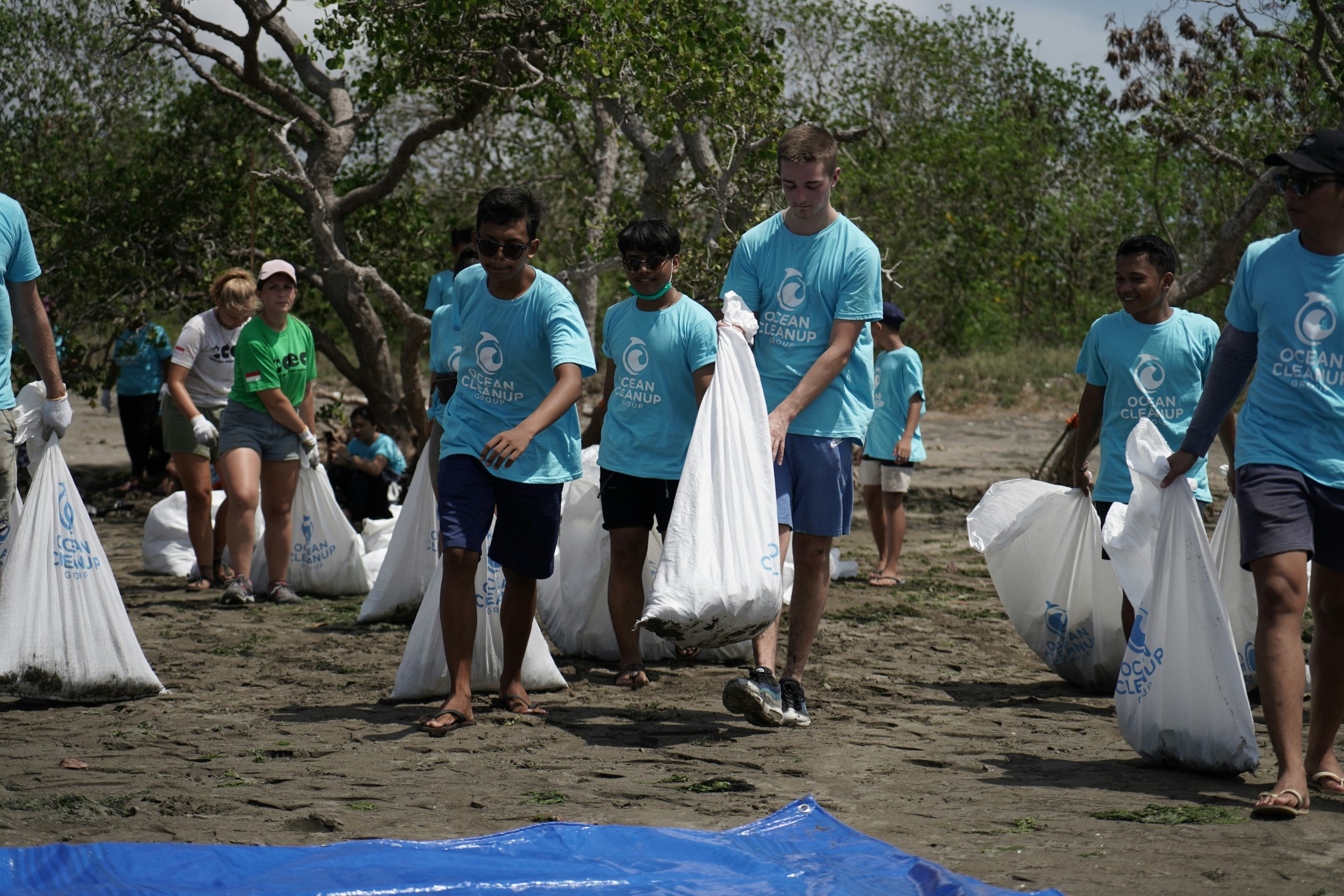 Summer service saving the ocean